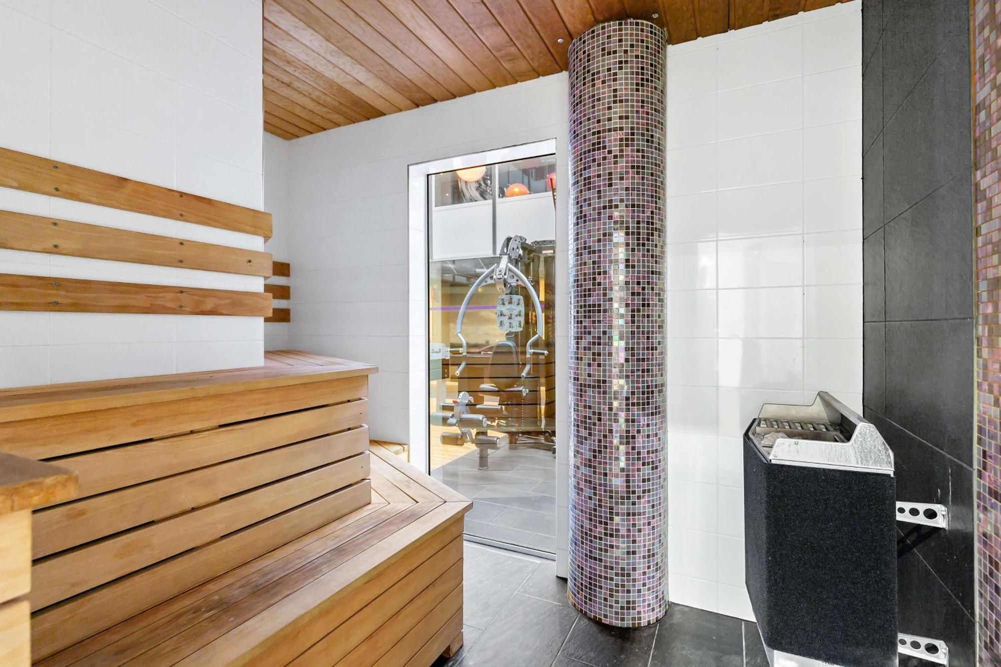 Aiden By Best Western Stockholm Kista Exterior photo